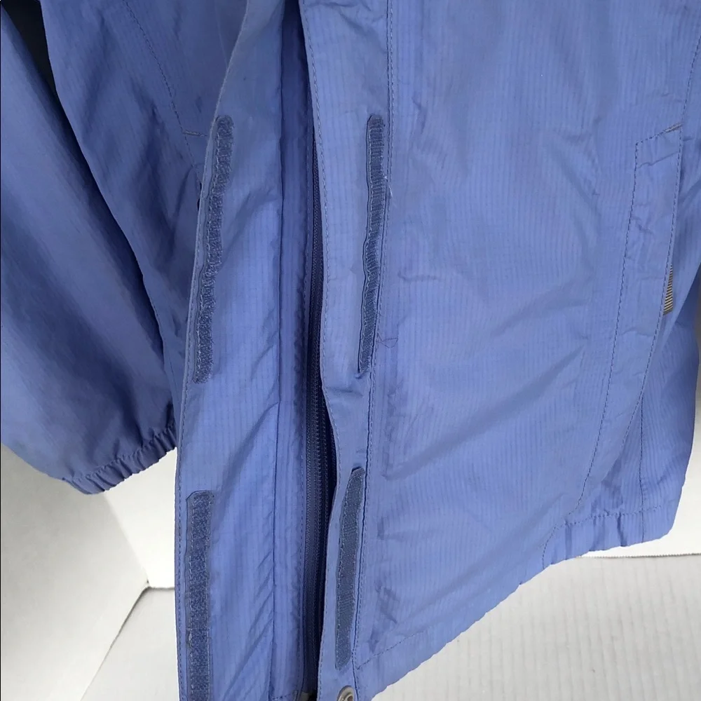 The North Face Hyvent Girl’s Jacket Light Blue Size M Hood Option